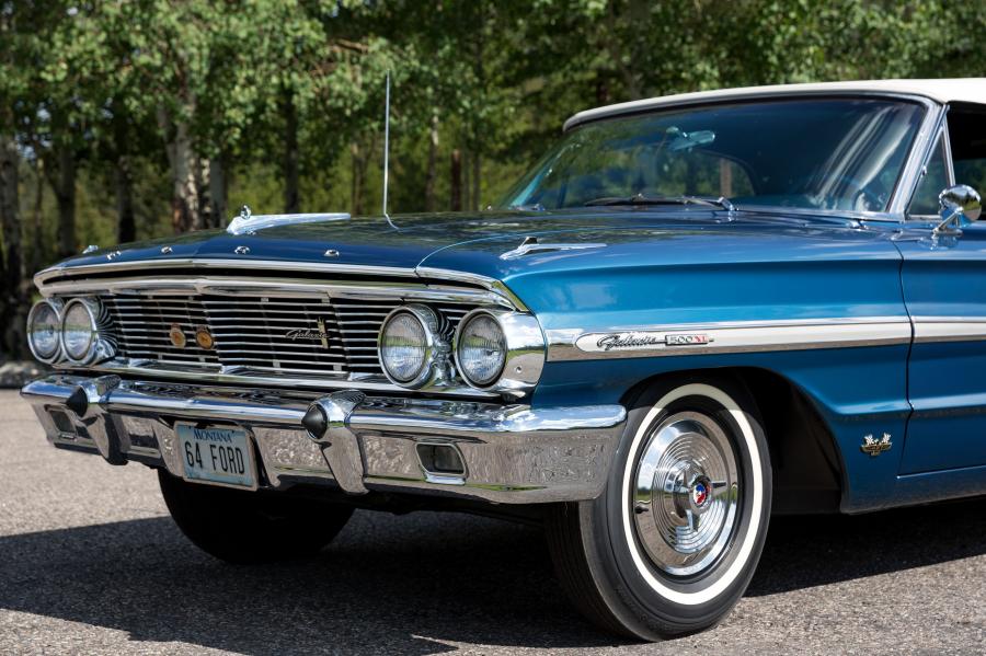 Детали экстерьера Ford Galaxie 500 XL Convertible (76A/65) 1964 года  (фото 25 из 28)
